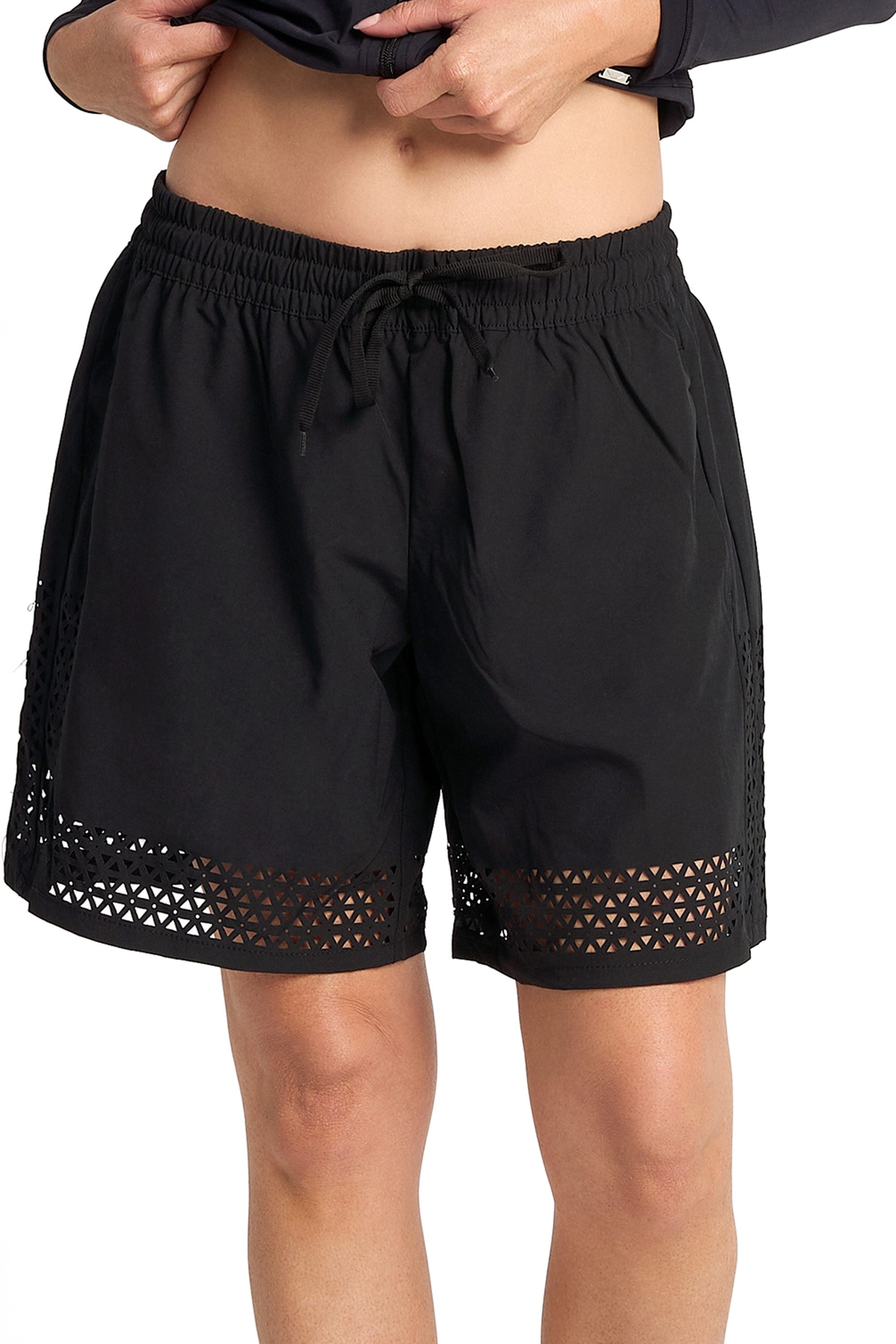Cosmopolitan Laser Active Short
