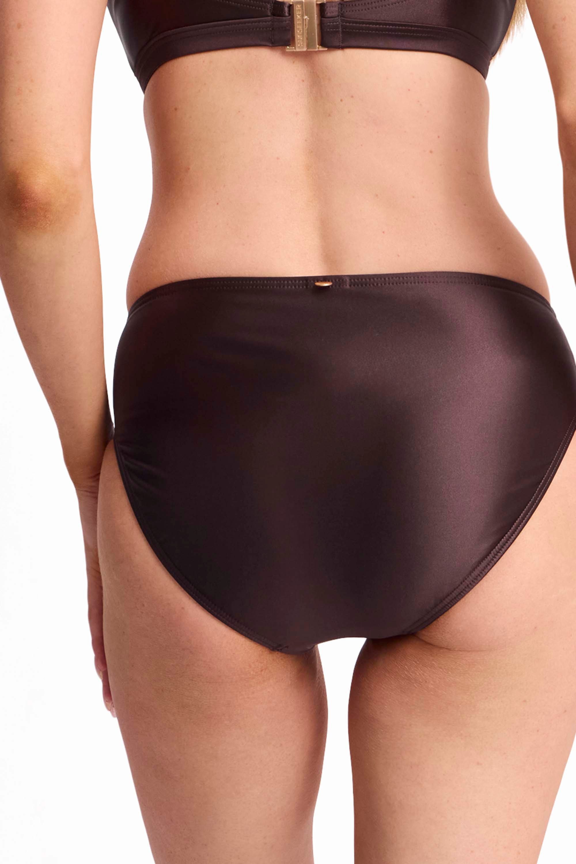 Femme High Rise Leg Pant-Coco