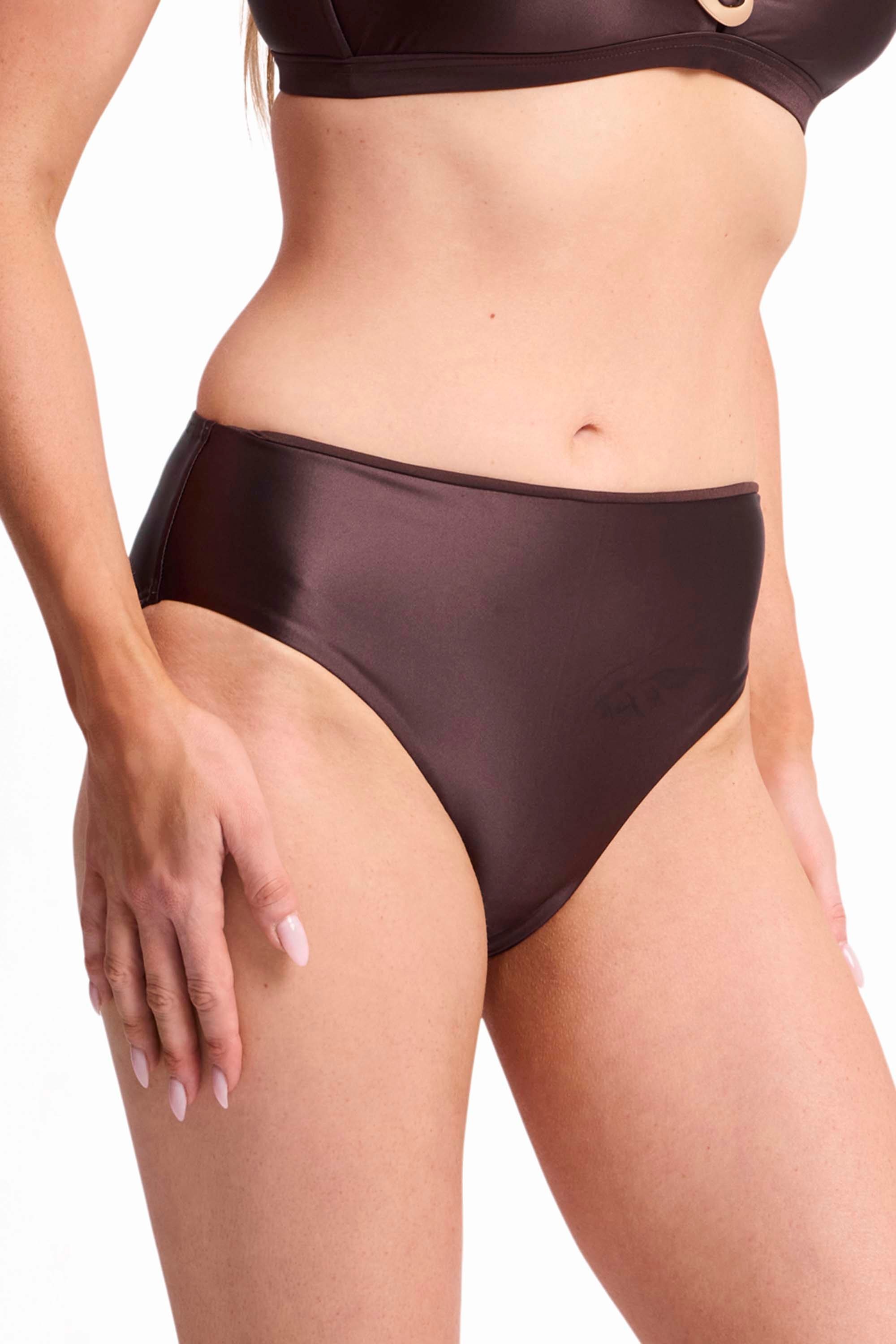 Femme High Rise Leg Pant-Coco